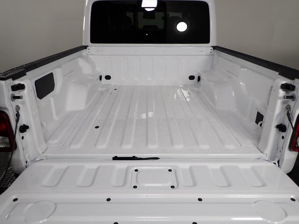 new 2025 Jeep Gladiator car, priced at $44,643