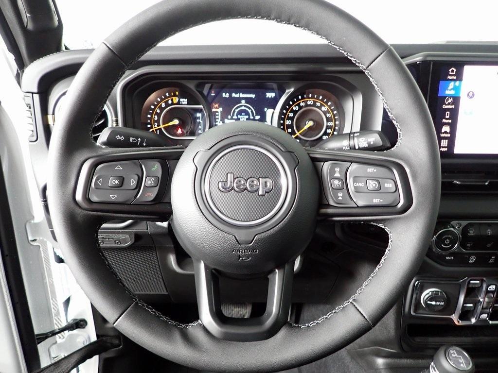 new 2025 Jeep Gladiator car, priced at $44,643