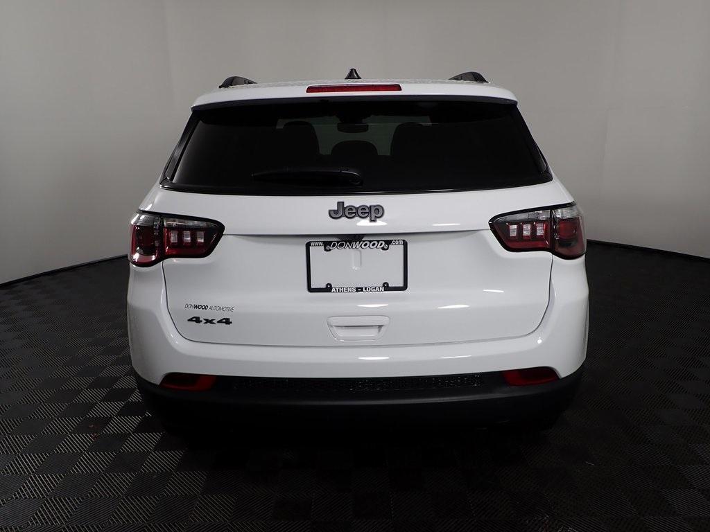 new 2025 Jeep Compass car, priced at $32,000