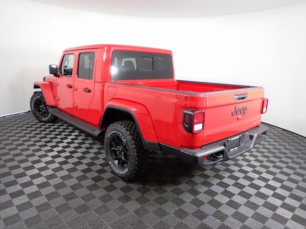 new 2025 Jeep Gladiator car, priced at $43,631