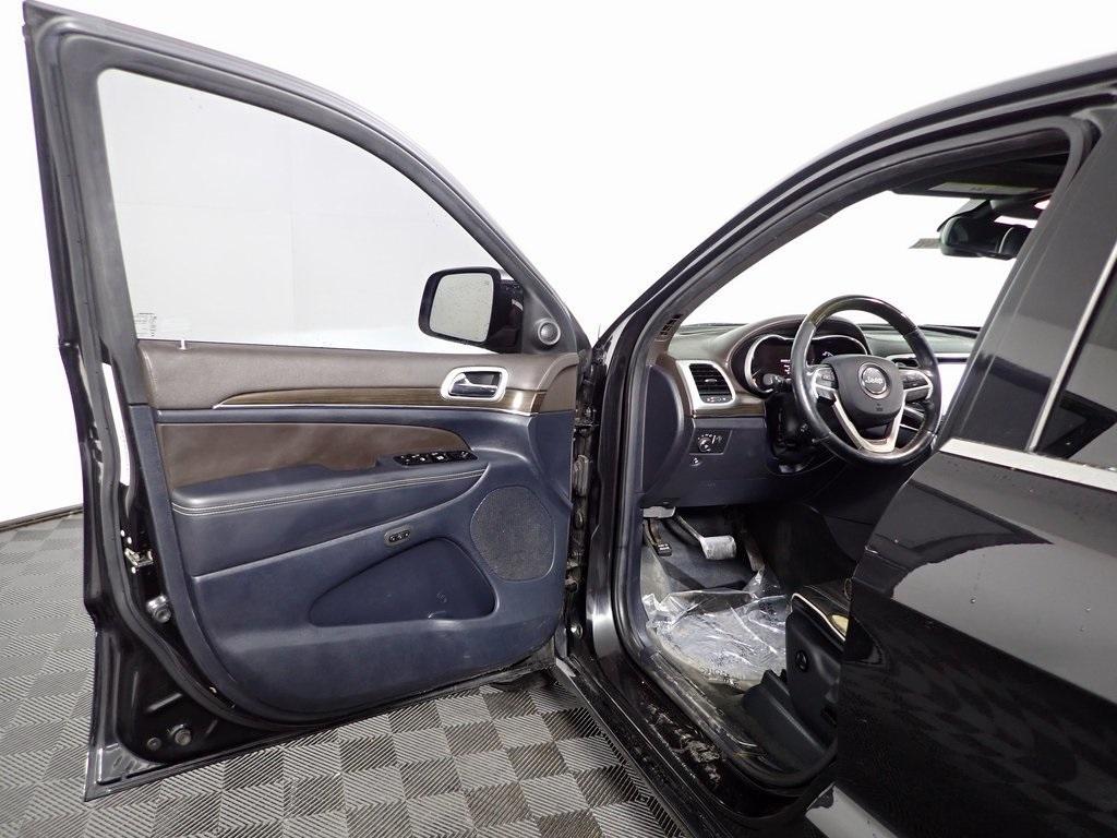 used 2014 Jeep Grand Cherokee car, priced at $7,000