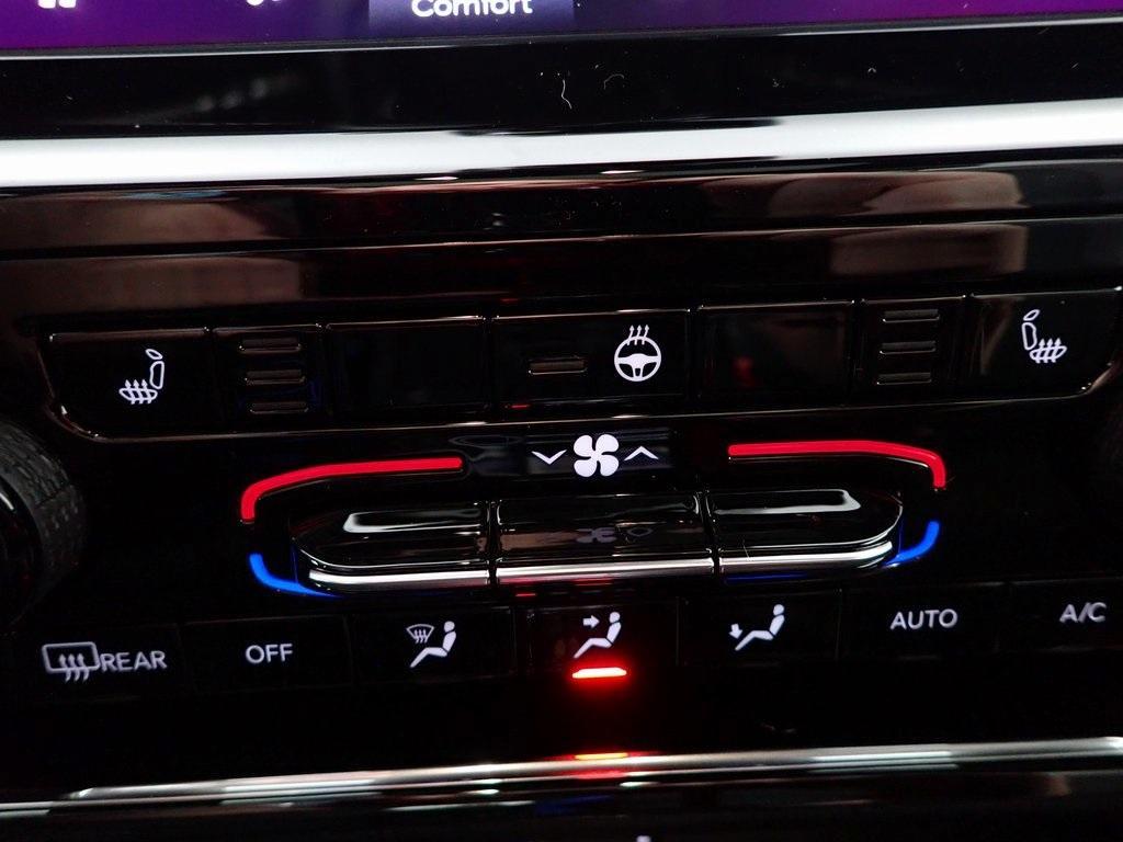 new 2025 Jeep Grand Cherokee car, priced at $44,229
