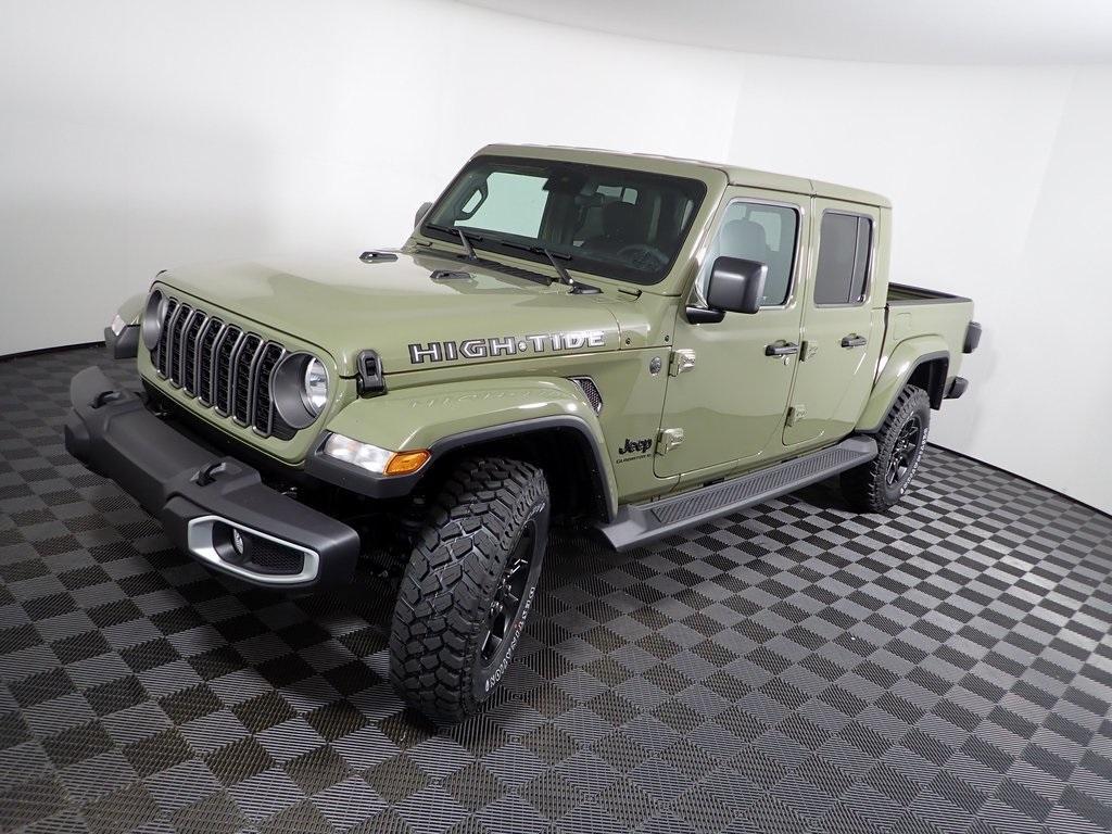 new 2025 Jeep Gladiator car, priced at $46,567