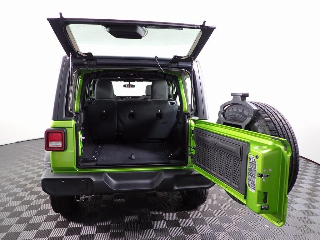 new 2025 Jeep Wrangler car, priced at $41,674