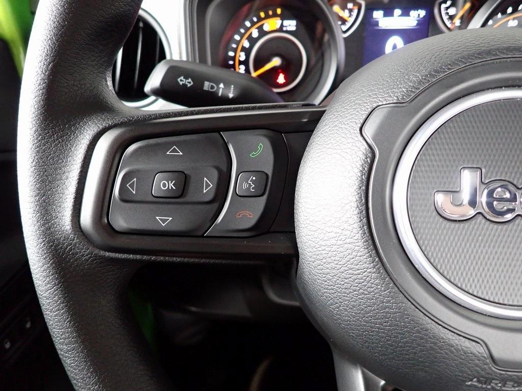 new 2025 Jeep Wrangler car, priced at $41,674