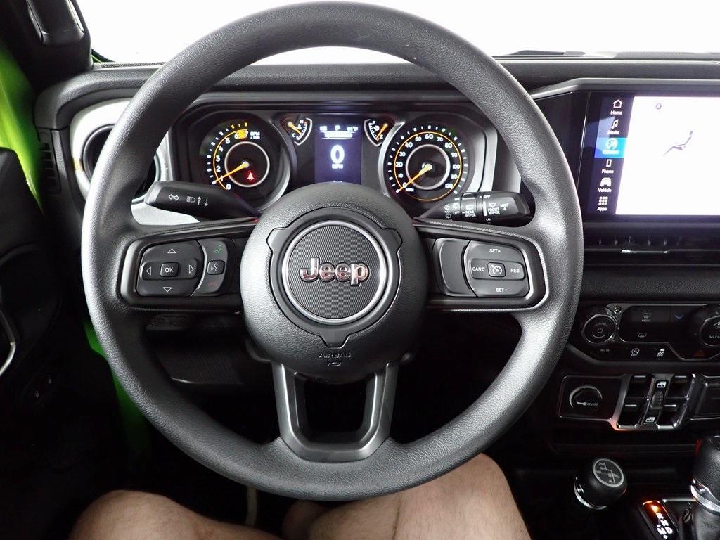 new 2025 Jeep Wrangler car, priced at $41,674