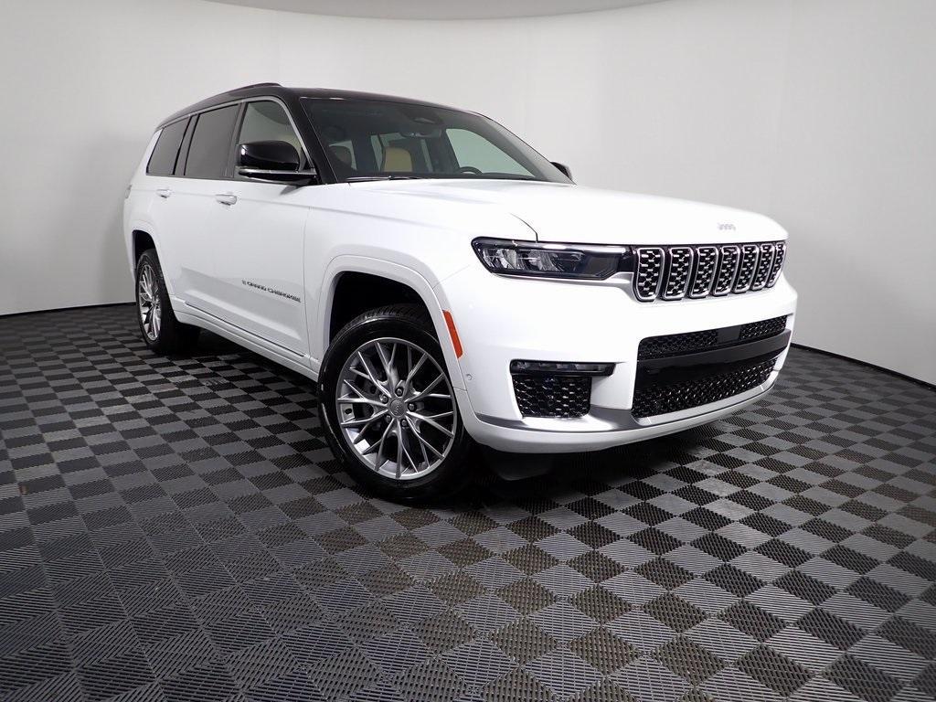 new 2025 Jeep Grand Cherokee L car, priced at $59,049