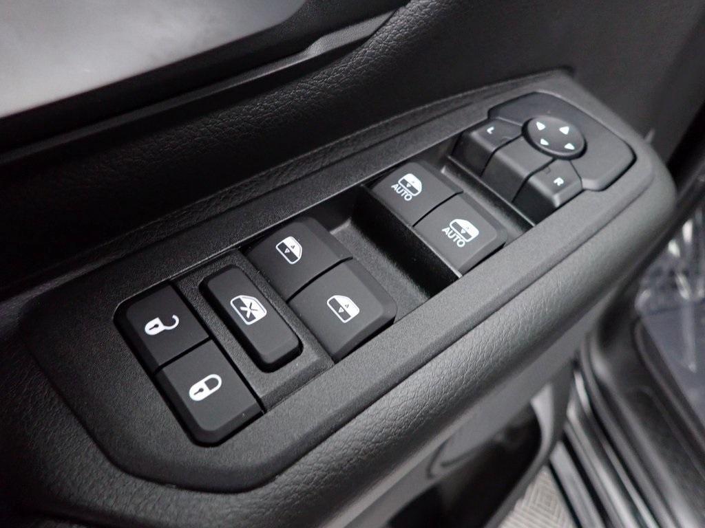 new 2025 Ram 1500 car, priced at $41,378