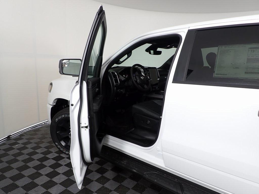 new 2025 Ram 1500 car, priced at $52,442