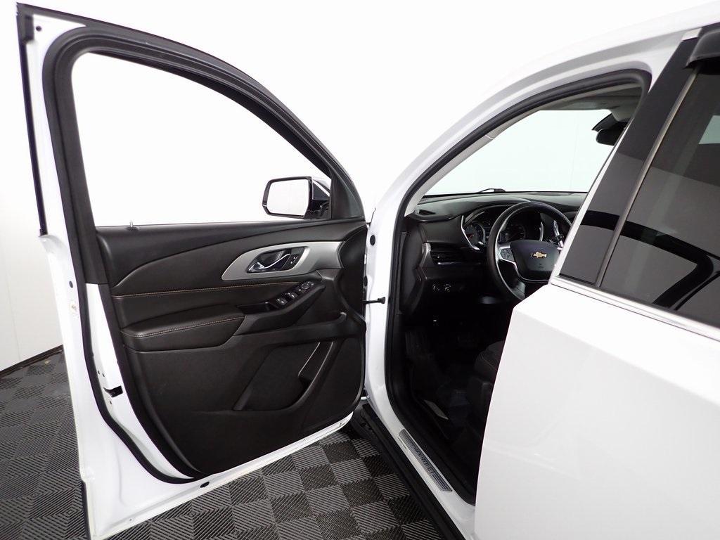 used 2019 Chevrolet Traverse car, priced at $18,500