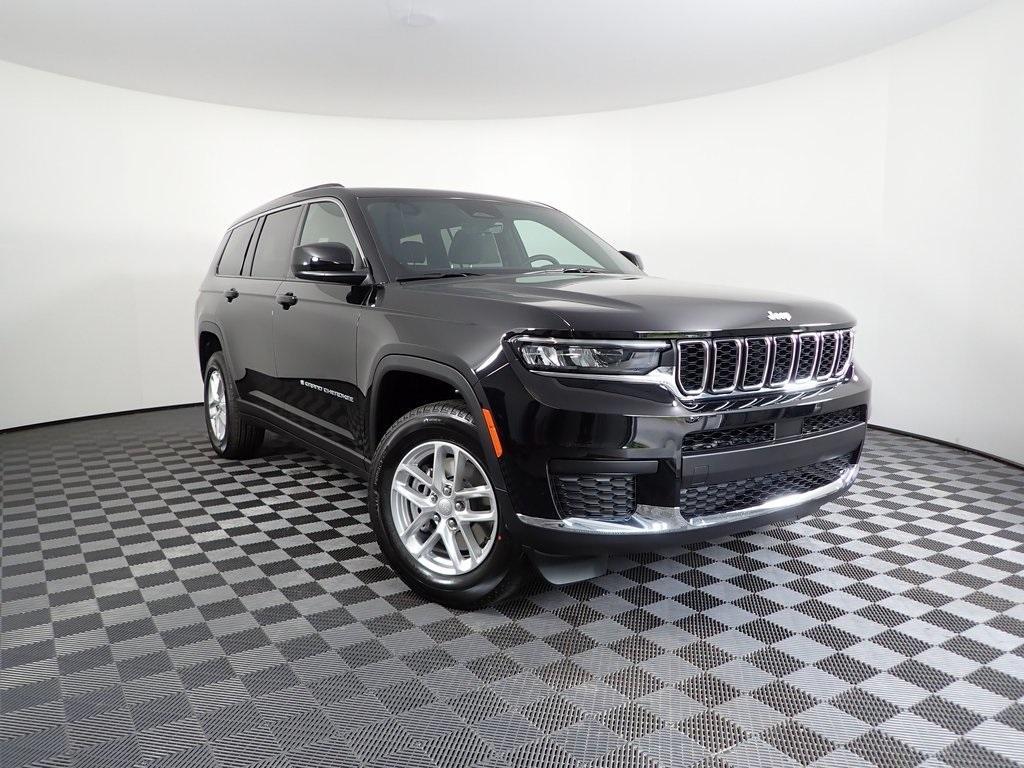 new 2025 Jeep Grand Cherokee L car, priced at $42,929
