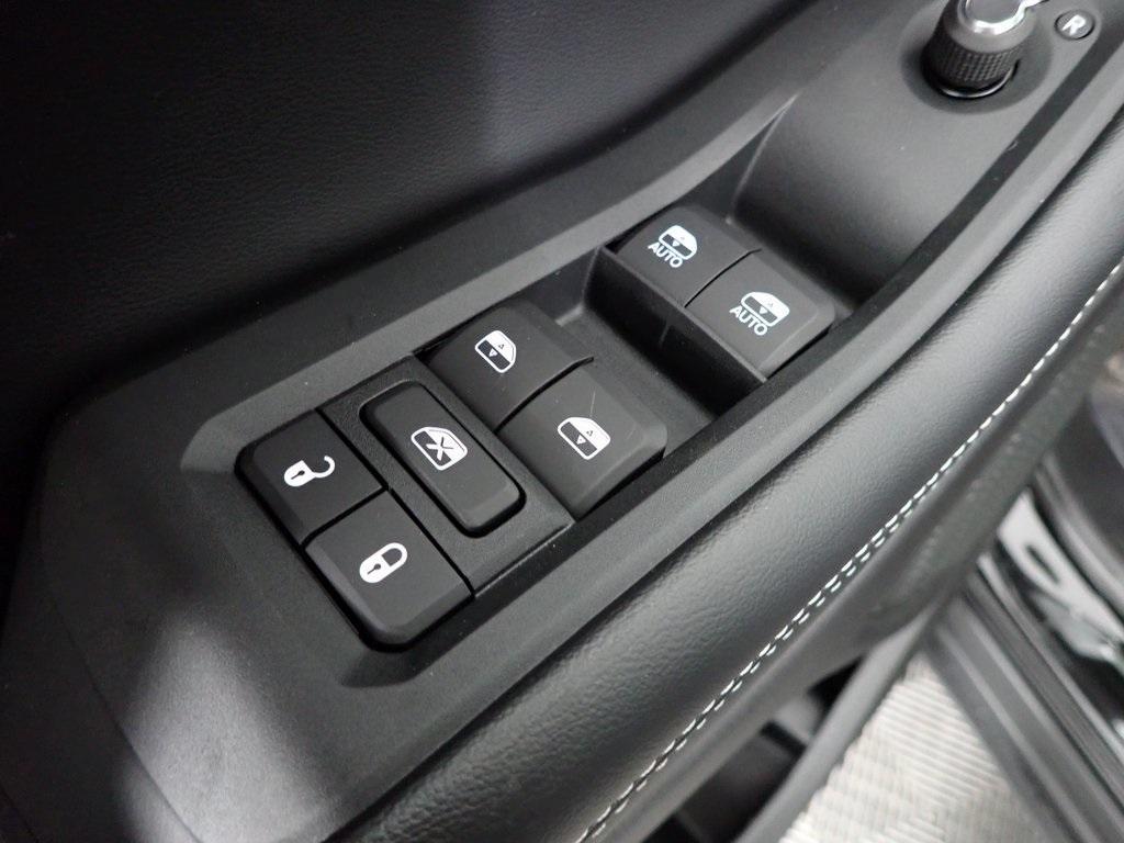 new 2025 Jeep Grand Cherokee L car, priced at $42,406