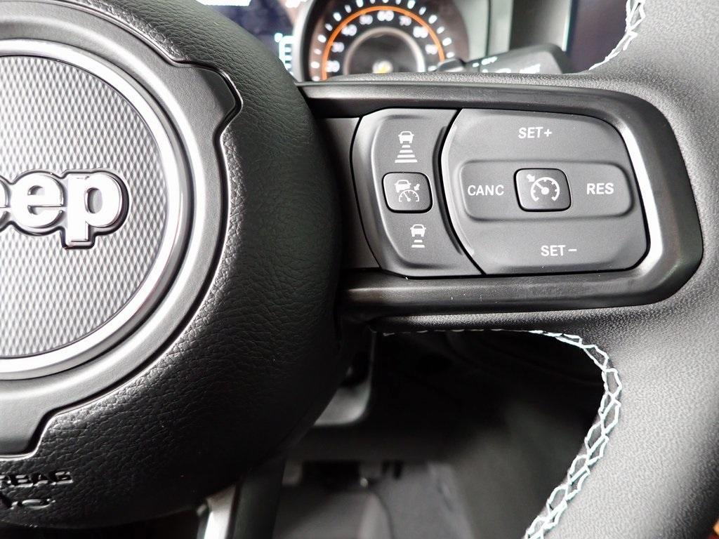 new 2025 Jeep Wrangler car, priced at $53,500