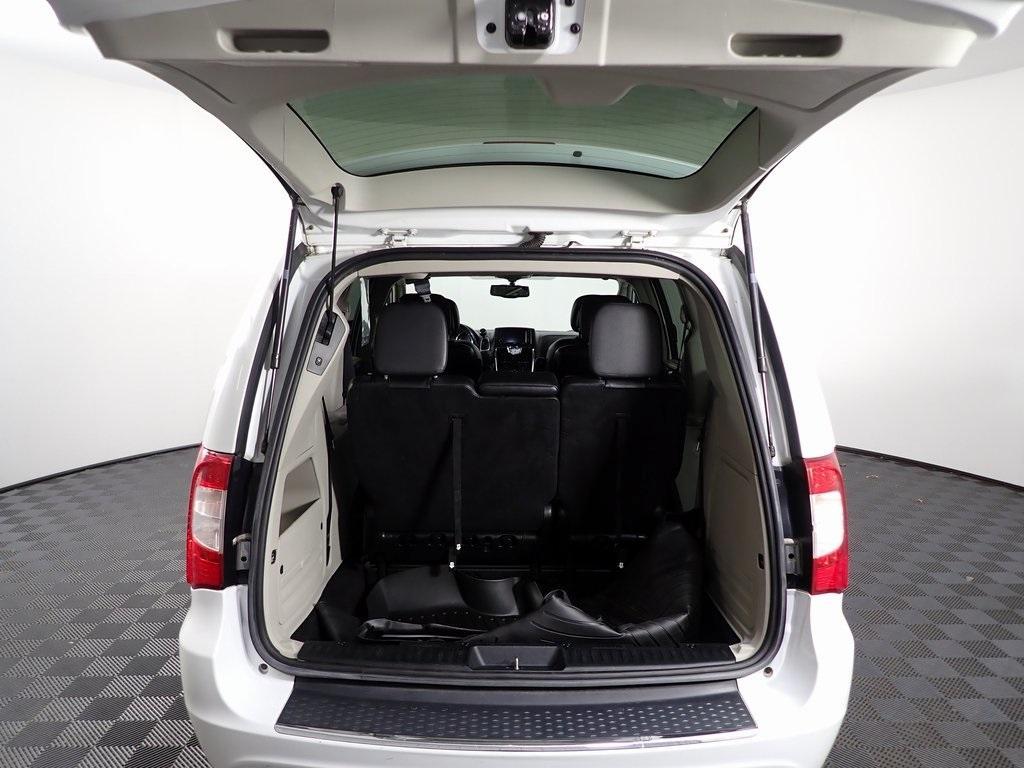 used 2015 Chrysler Town & Country car, priced at $6,500