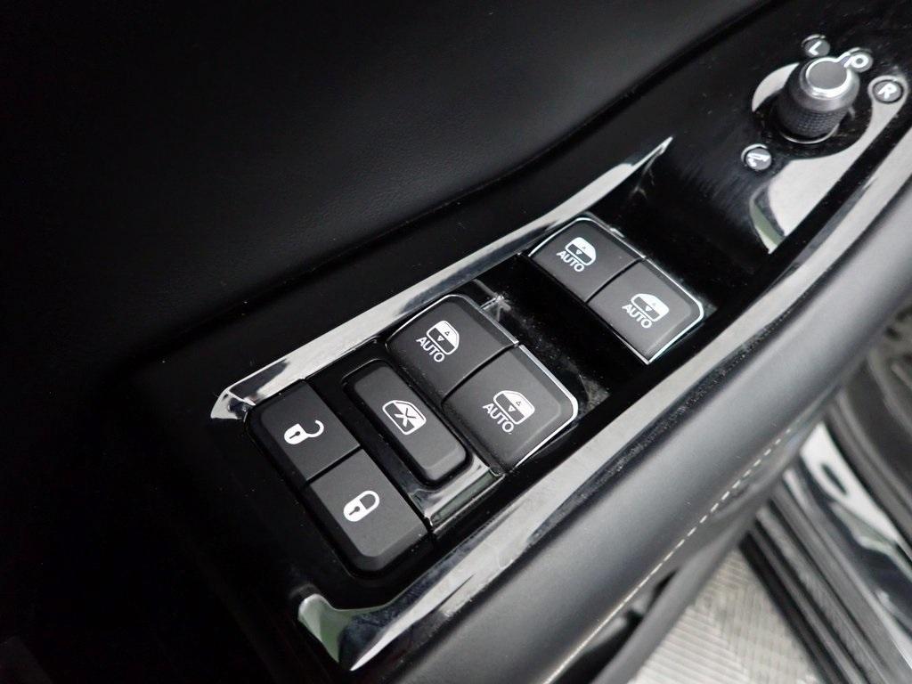 used 2021 Jeep Grand Cherokee L car, priced at $29,500