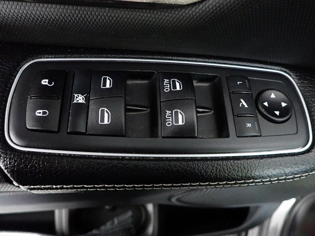 used 2021 Ram 1500 car, priced at $37,000