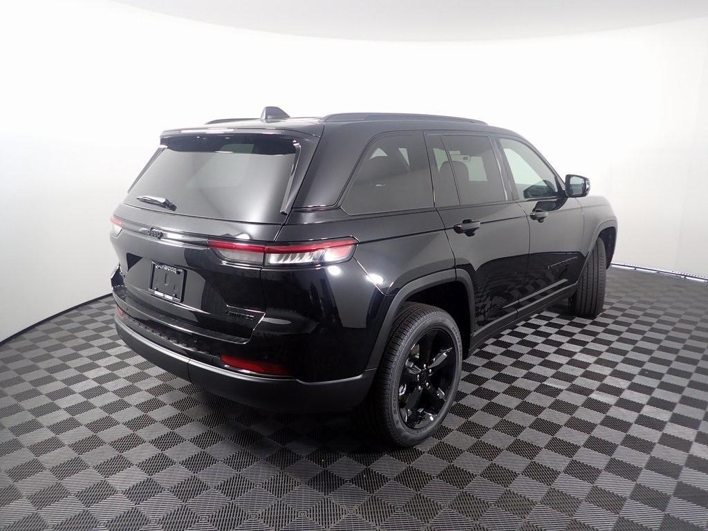 new 2025 Jeep Grand Cherokee car, priced at $46,208