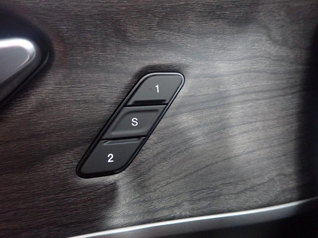 new 2025 Jeep Grand Cherokee car, priced at $46,208