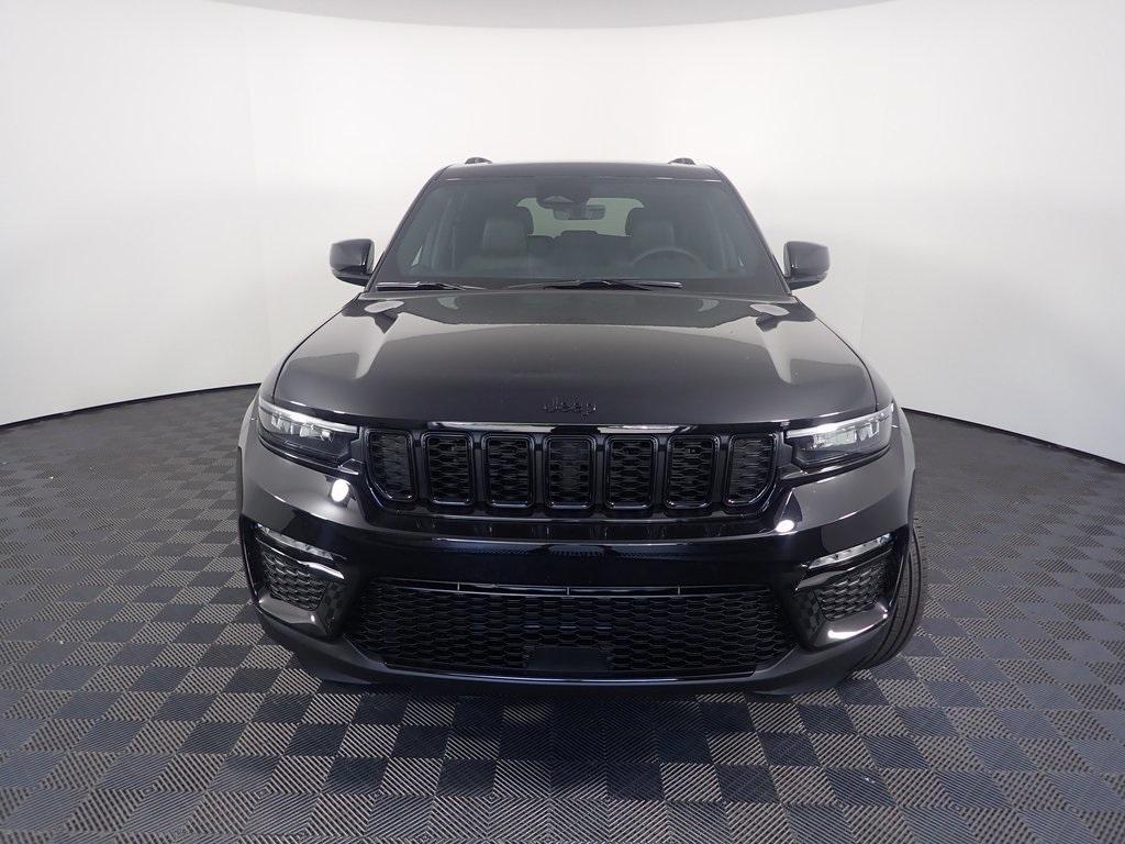new 2025 Jeep Grand Cherokee car, priced at $46,208