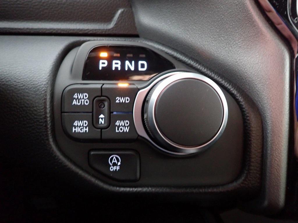 new 2025 Ram 1500 car, priced at $53,553