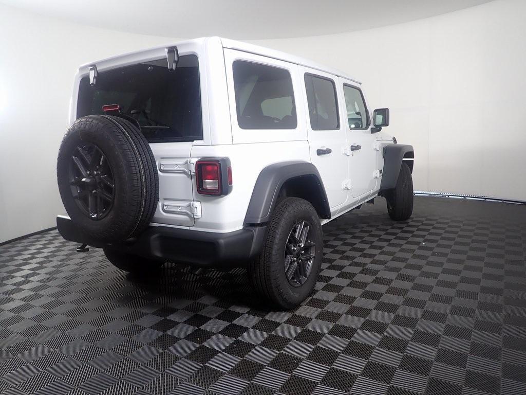 new 2025 Jeep Wrangler car, priced at $45,869