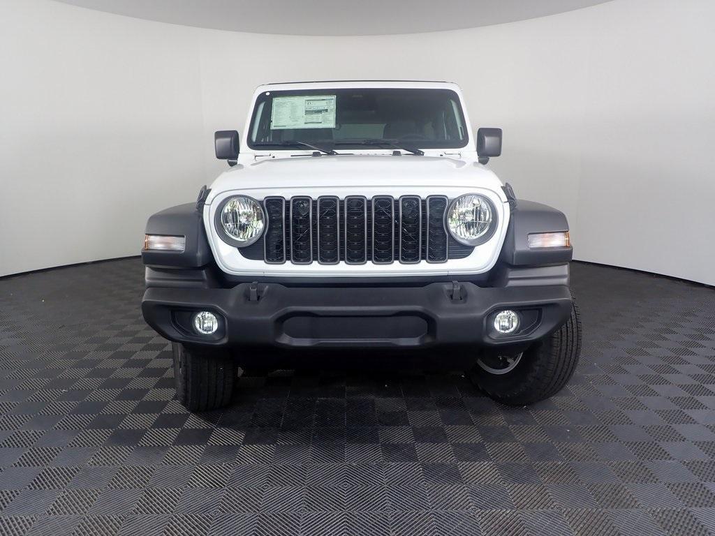 new 2025 Jeep Wrangler car, priced at $45,869