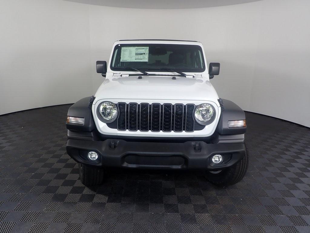 new 2025 Jeep Wrangler car, priced at $45,869