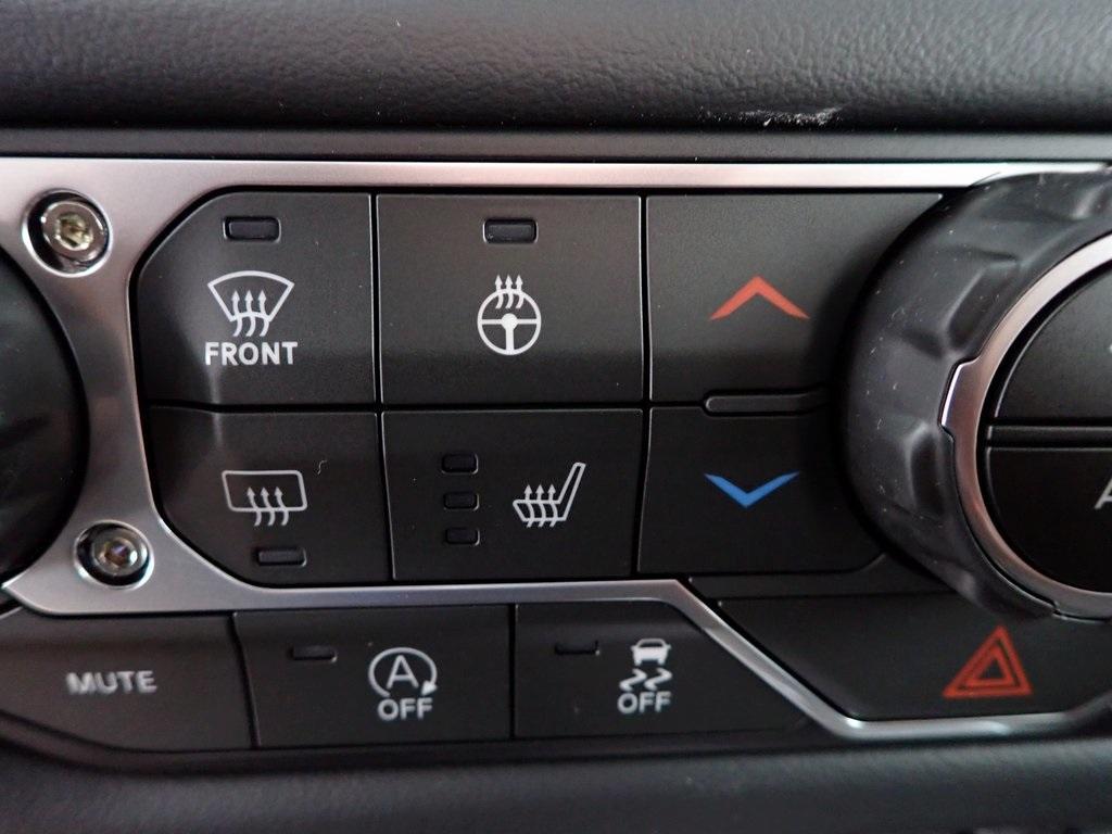 new 2025 Jeep Gladiator car, priced at $44,631