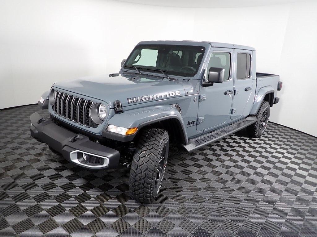 new 2025 Jeep Gladiator car, priced at $44,631