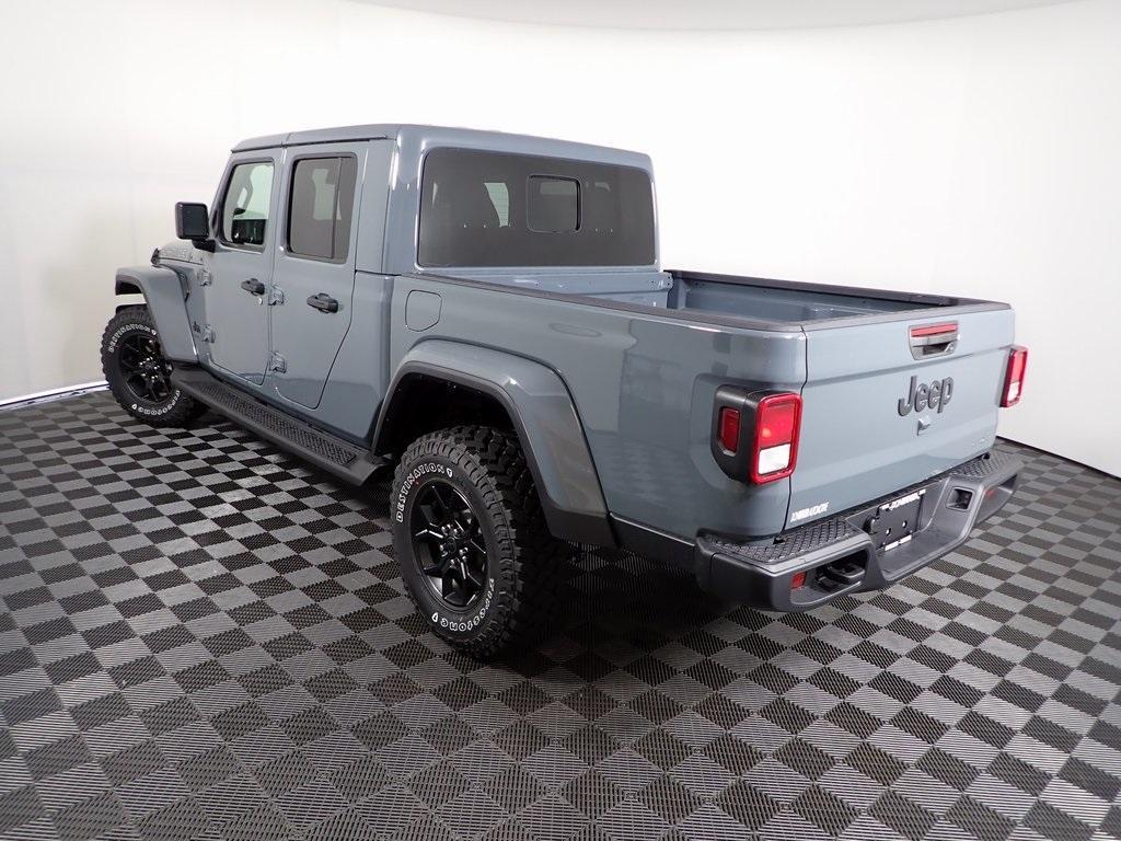 new 2025 Jeep Gladiator car, priced at $44,631