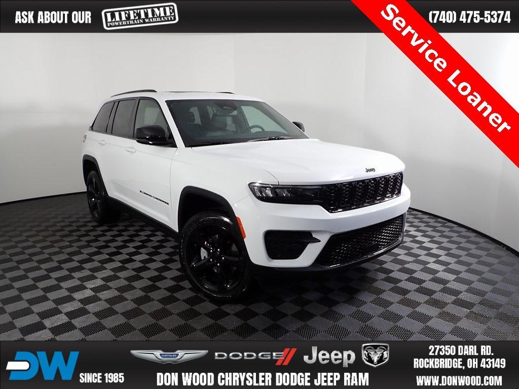 new 2024 Jeep Grand Cherokee car, priced at $40,000