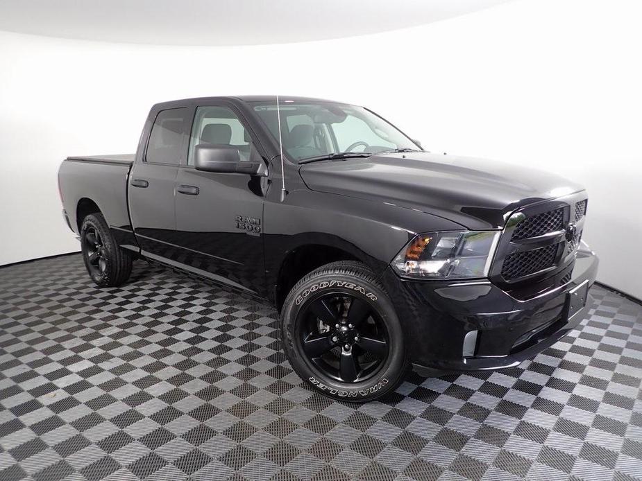 used 2022 Ram 1500 Classic car, priced at $28,000