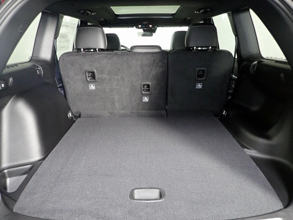 new 2025 Jeep Grand Cherokee car, priced at $48,501