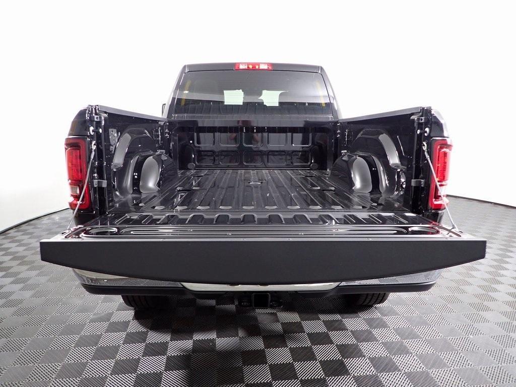 new 2025 Ram 3500 car, priced at $64,421