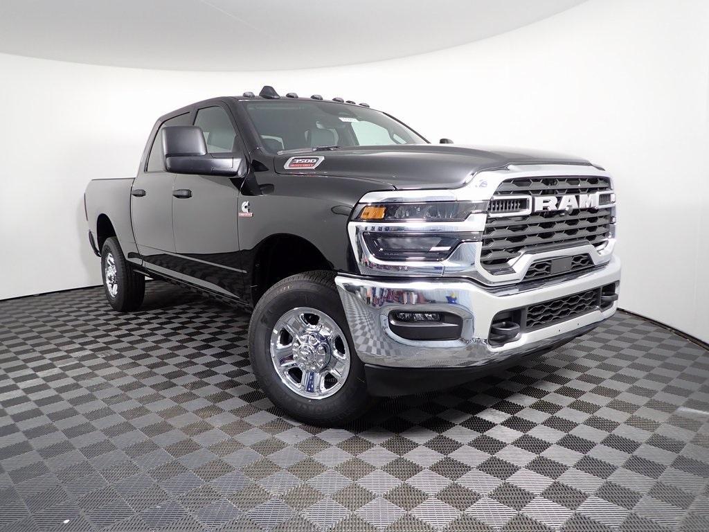 new 2025 Ram 3500 car, priced at $64,421
