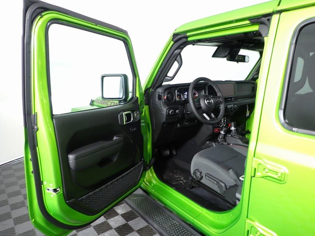 new 2025 Jeep Gladiator car, priced at $49,823