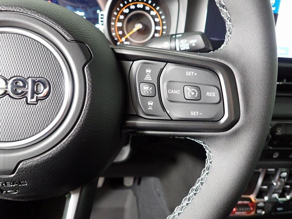 new 2025 Jeep Gladiator car, priced at $49,823