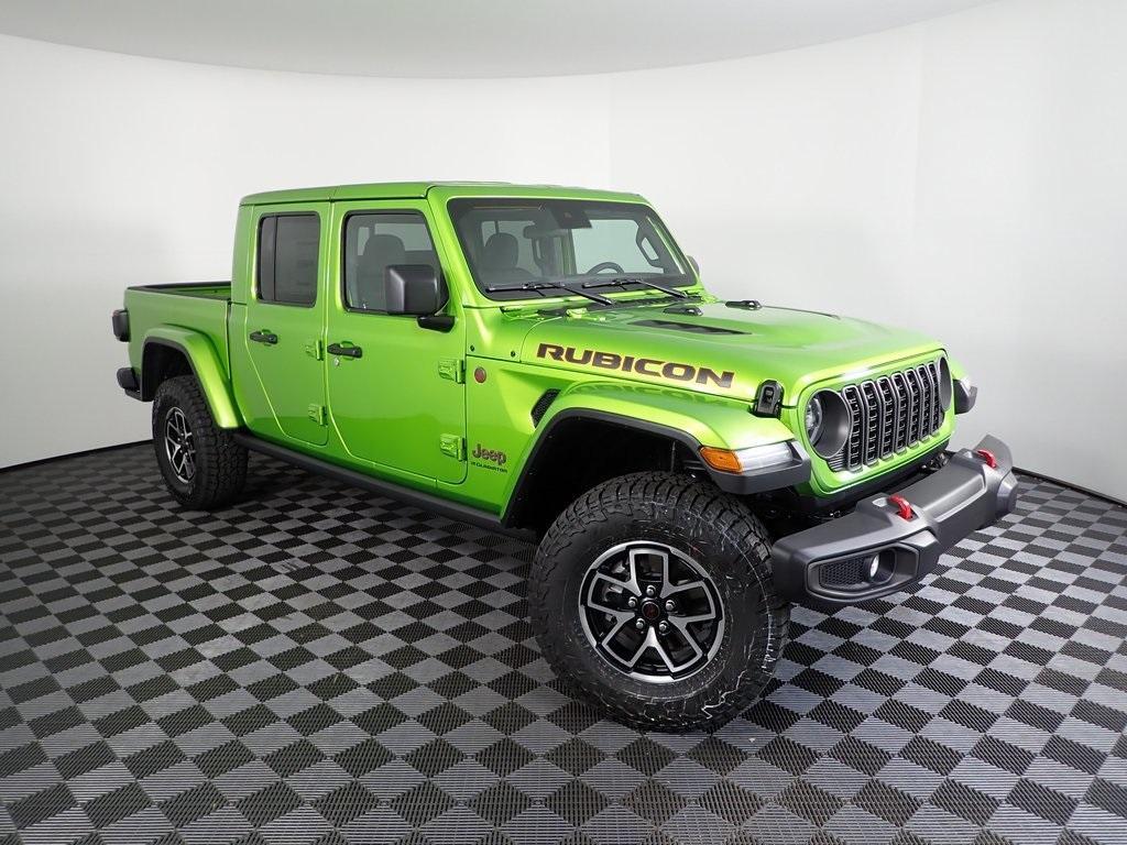 new 2025 Jeep Gladiator car, priced at $49,823