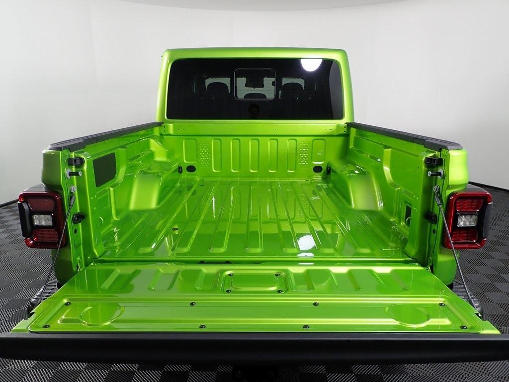 new 2025 Jeep Gladiator car, priced at $49,823