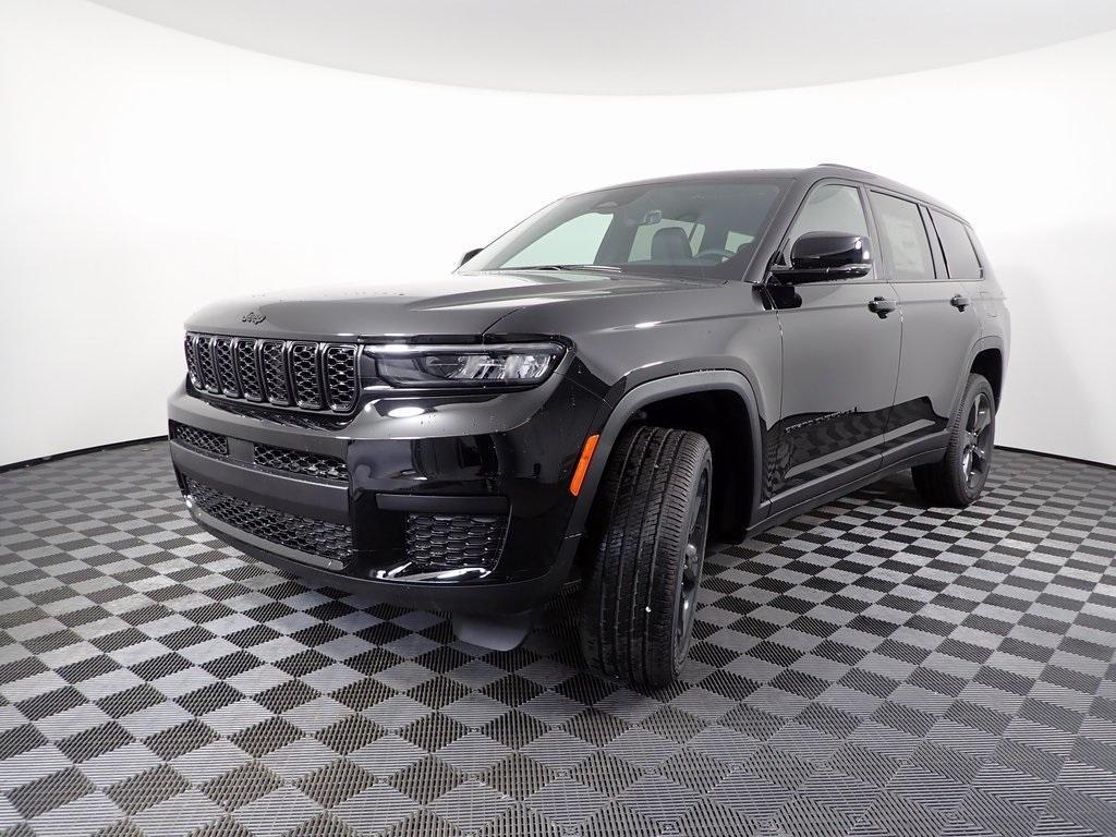 new 2025 Jeep Grand Cherokee L car, priced at $47,175