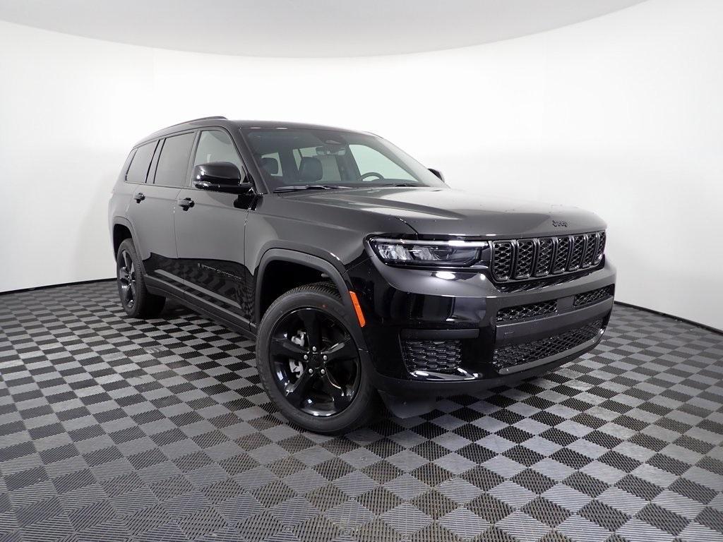 new 2025 Jeep Grand Cherokee L car, priced at $47,175