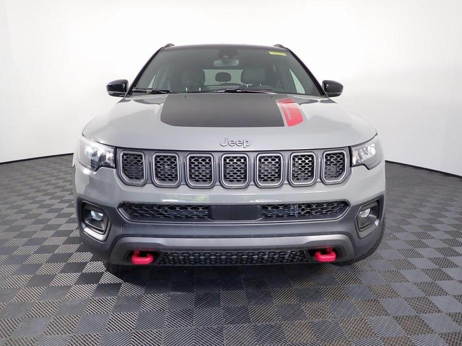 new 2024 Jeep Compass car, priced at $29,250