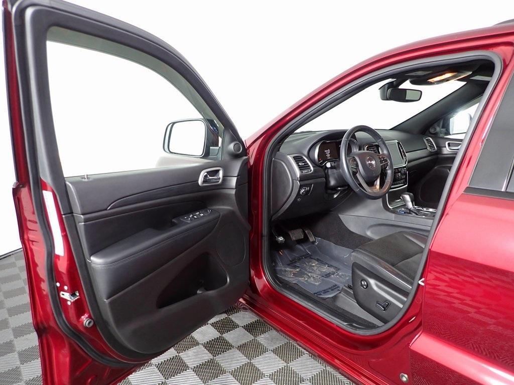 used 2020 Jeep Grand Cherokee car, priced at $28,500