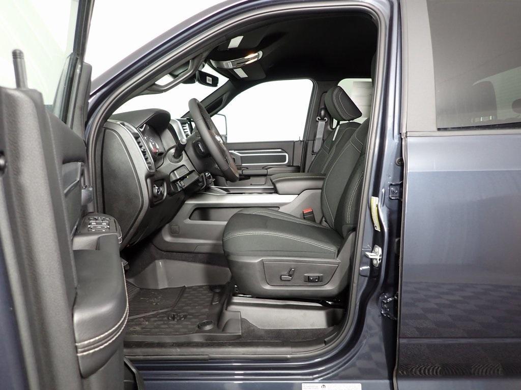 new 2025 Ram 3500 car, priced at $74,384