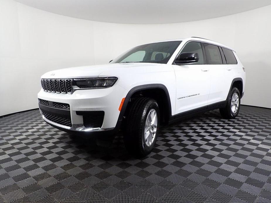 new 2025 Jeep Grand Cherokee L car, priced at $40,500