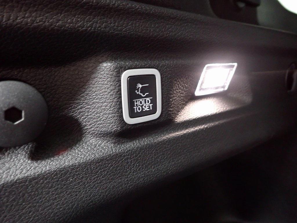 new 2025 Jeep Grand Cherokee L car, priced at $43,808