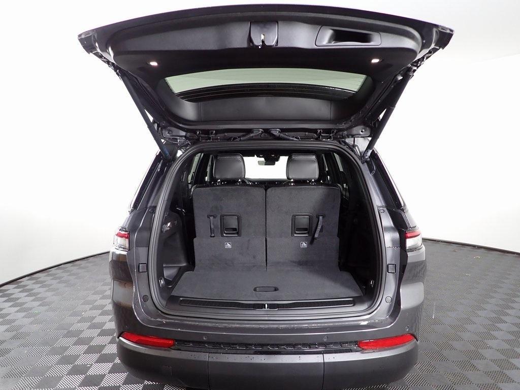 new 2025 Jeep Grand Cherokee L car, priced at $44,659