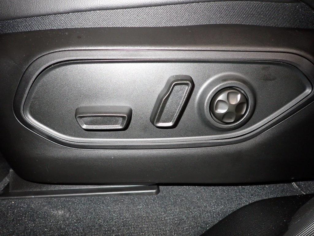 new 2025 Jeep Grand Cherokee L car, priced at $44,659