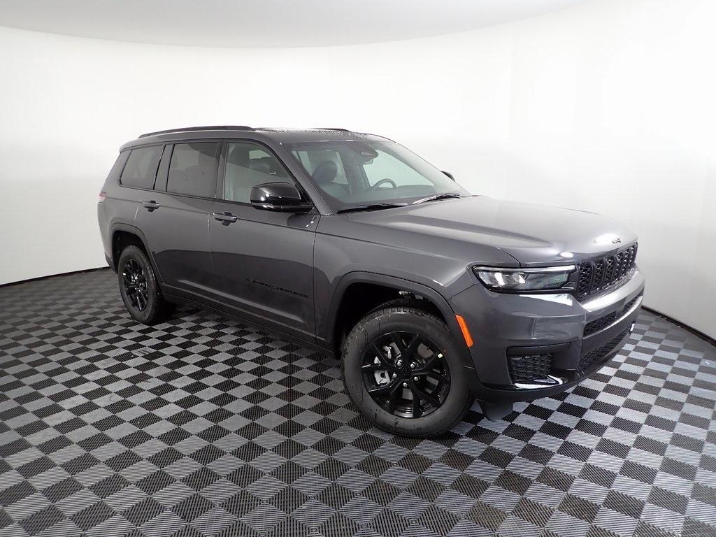 new 2025 Jeep Grand Cherokee L car, priced at $44,659