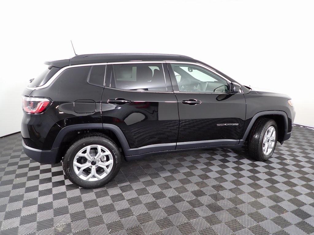 new 2025 Jeep Compass car, priced at $30,000